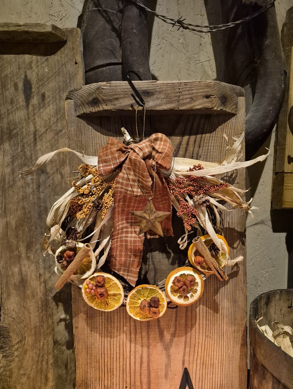 SALE Orange Slice & Grapevine Wreath (scented with Orange & Clove Specialty Oil) - Picture 2 of 6